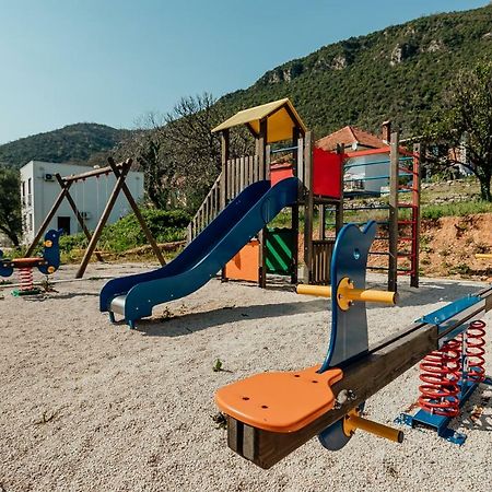Acacia Hill A3 Leilighet Ðenovići Eksteriør bilde